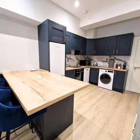 Greencity Double Bed Studio * דבלין